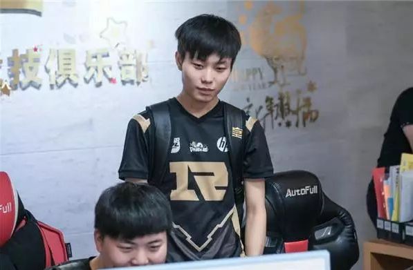 尤其是内线 尤其是内线