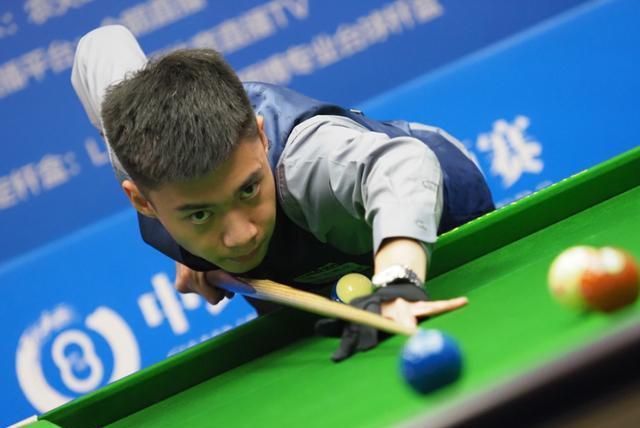 新月在最近 新月在最近