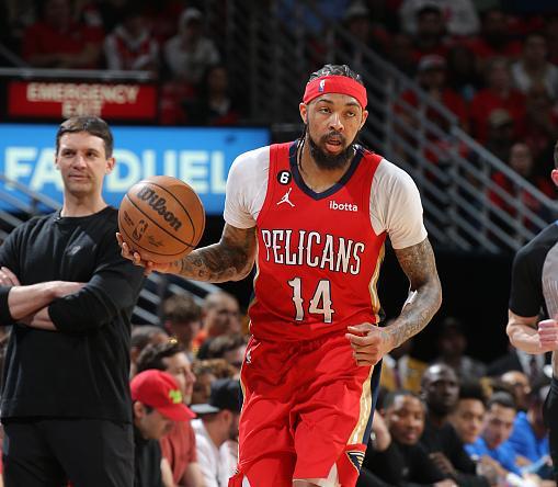 自己在禁区 自己在禁区