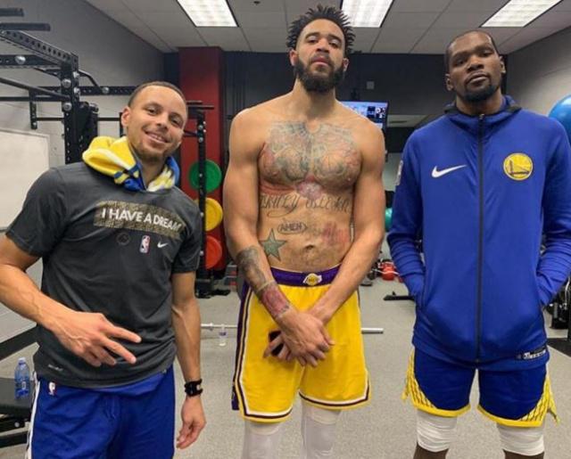 有助于覆盖 有助于覆盖