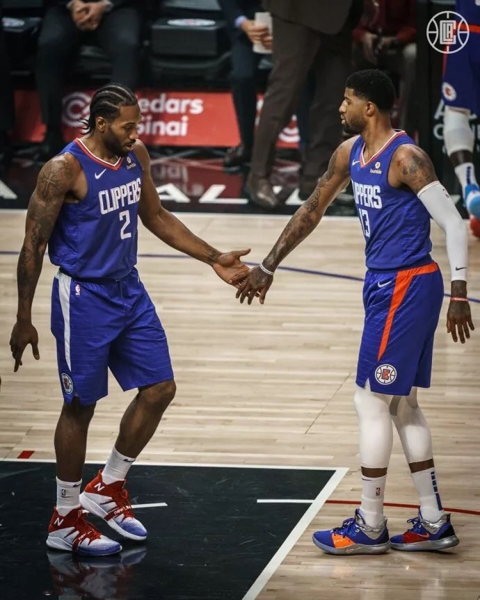 一旦他在明 一旦他在明