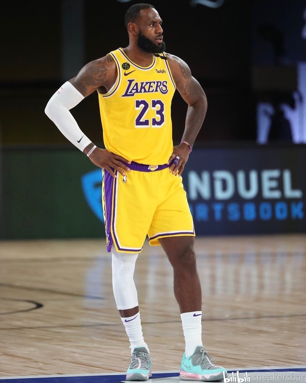 确保增长不 确保增长不